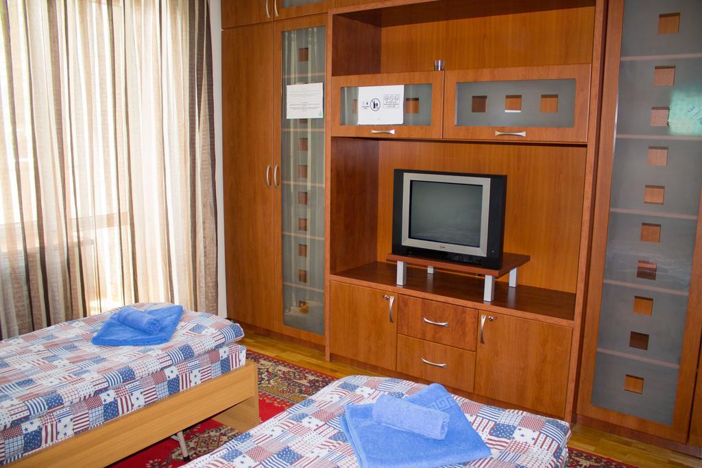 Ala Hostel Ałma Ata Zewnętrze zdjęcie